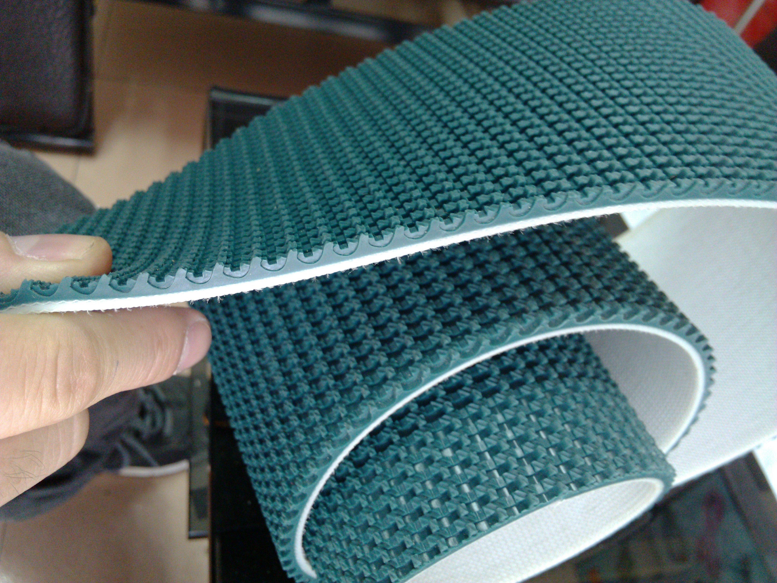 Ứng dụng băng tải pvc nhám