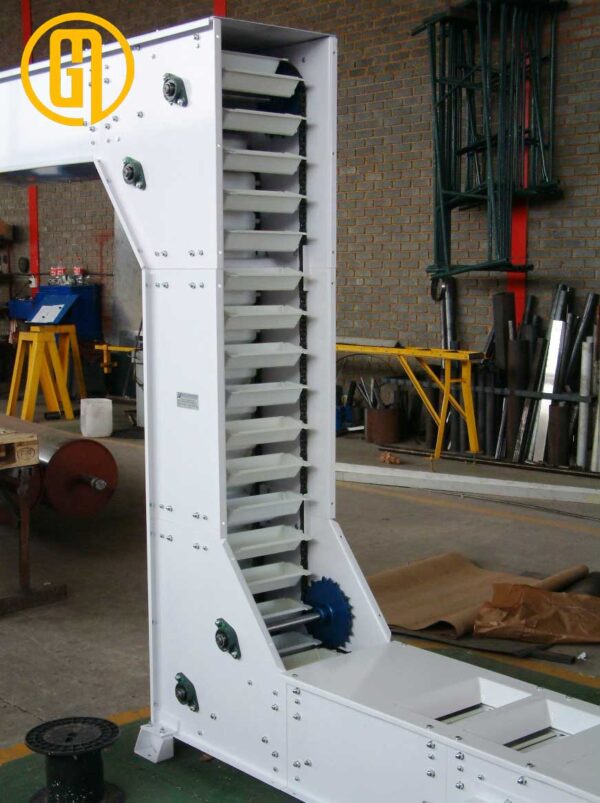 gầu tải tphcm